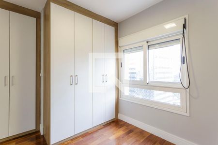 Suíte 2 de apartamento para alugar com 2 quartos, 123m² em Itaim Bibi, São Paulo