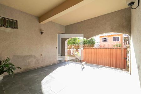 Garagem de casa à venda com 3 quartos, 210m² em Santa Branca, Belo Horizonte