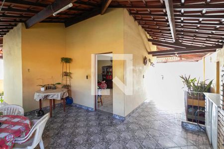 Terraço de casa à venda com 3 quartos, 210m² em Santa Branca, Belo Horizonte