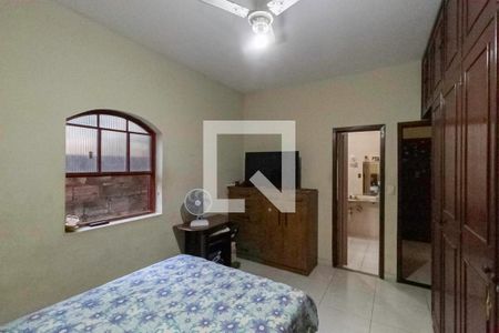 Suíte de casa à venda com 3 quartos, 210m² em Santa Branca, Belo Horizonte