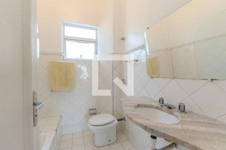 Banheiro de apartamento para alugar com 1 quarto, 54m² em Bela Vista, São Paulo