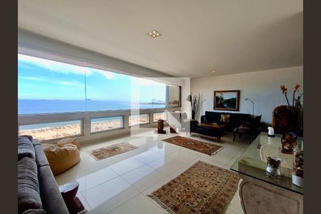 Sala de apartamento à venda com 2 quartos, 250m² em Copacabana, Rio de Janeiro