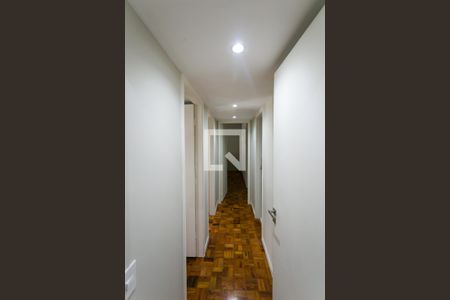 corredor de apartamento à venda com 3 quartos, 100m² em Vila Progredior, São Paulo