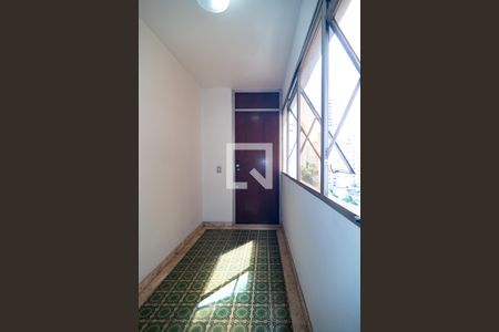 Hall Elevador de apartamento à venda com 3 quartos, 140m² em Bela Vista, São Paulo