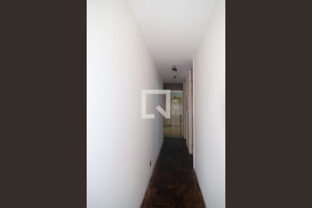 Corredor Quartos de apartamento à venda com 3 quartos, 140m² em Bela Vista, São Paulo