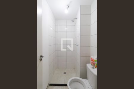 Banheiro de apartamento à venda com 2 quartos, 45m² em Cidade Nova São Miguel, São Paulo