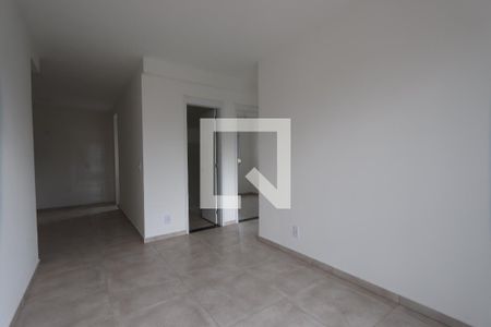 Sala de apartamento para alugar com 2 quartos, 49m² em Vila Paulo Silas, São Paulo