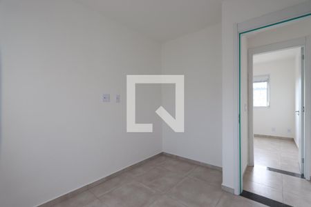 Quarto 2 de apartamento para alugar com 2 quartos, 49m² em Vila Paulo Silas, São Paulo