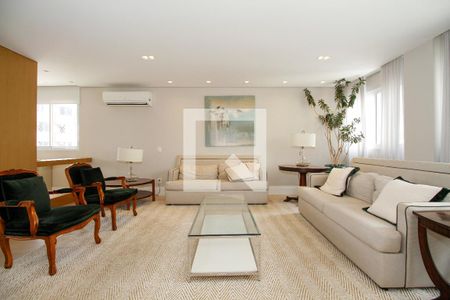Sala de Estar e Tv de apartamento à venda com 3 quartos, 222m² em Consolação, São Paulo