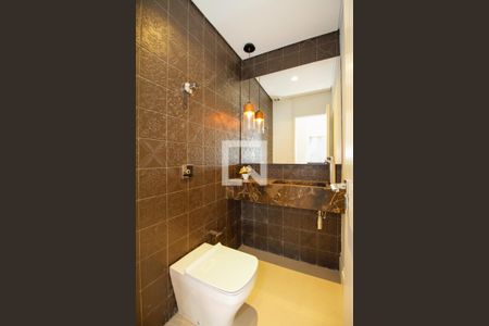 Lavabo de apartamento à venda com 3 quartos, 222m² em Consolação, São Paulo