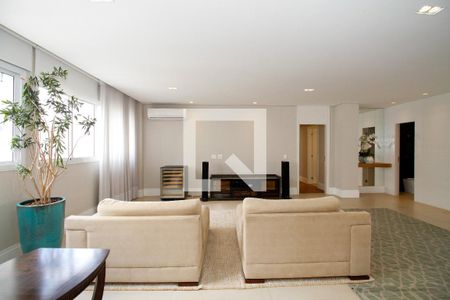 Sala de Estar e Tv de apartamento à venda com 3 quartos, 222m² em Consolação, São Paulo