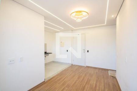 Sala de apartamento à venda com 2 quartos, 47m² em Piratininga, Osasco