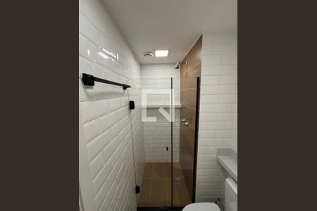 Banheiro de apartamento para alugar com 2 quartos, 44m² em Engenho de Dentro, Rio de Janeiro