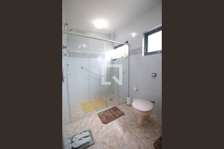 Banheiro da Suíte de casa à venda com 3 quartos, 250m² em Pompeia, São Paulo