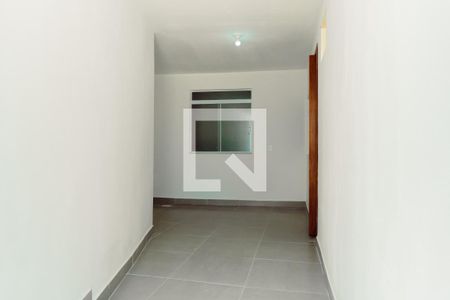 Área comum de casa para alugar com 2 quartos, 70m² em Brás de Pina, Rio de Janeiro