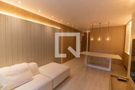 Sala  de apartamento à venda com 3 quartos, 110m² em Piratininga, Niterói