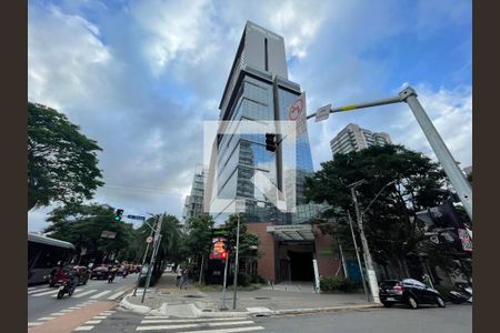Fachada de kitnet/studio à venda com 1 quarto, 30m² em Cerqueira César, São Paulo