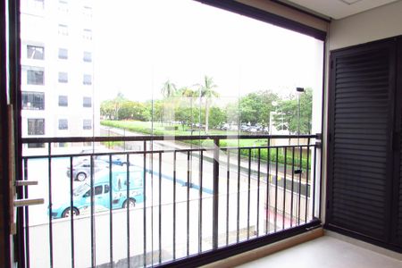 Varanda Gourmet de apartamento à venda com 2 quartos, 77m² em Swiss Park, Campinas