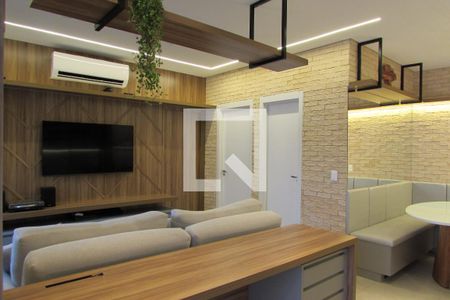 Sala de apartamento à venda com 2 quartos, 77m² em Swiss Park, Campinas