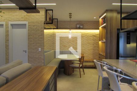 Sala de apartamento à venda com 2 quartos, 77m² em Swiss Park, Campinas