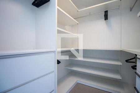 Closet de apartamento para alugar com 1 quarto, 59m² em Brooklin, São Paulo