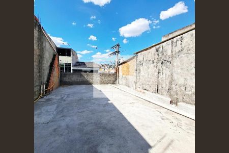 Garagem de casa à venda com 1 quarto, 98m² em Bandeiras, Osasco