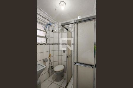 Banheiro / Área de Serviço de kitnet/studio para alugar com 0 quarto, 32m² em Solemar, Praia Grande