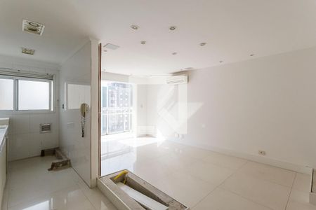 Sala de apartamento à venda com 2 quartos, 66m² em Indianópolis, São Paulo