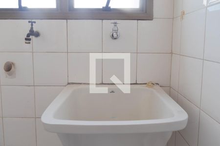 Área de Serviço de apartamento para alugar com 2 quartos, 83m² em Vila Rosalia, Guarulhos