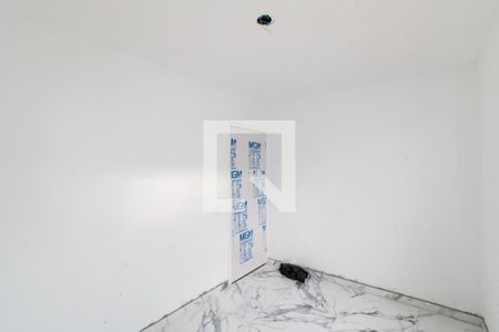 Quarto 1 de apartamento para alugar com 2 quartos, 40m² em Guaratiba, Rio de Janeiro