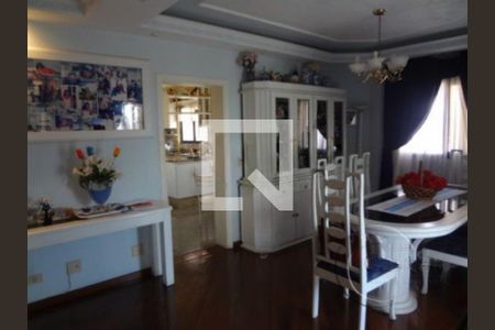 Apartamento à venda com 4 quartos, 215m² em Jardim Avelino, São Paulo