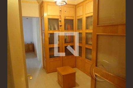 Apartamento à venda com 4 quartos, 215m² em Jardim Avelino, São Paulo