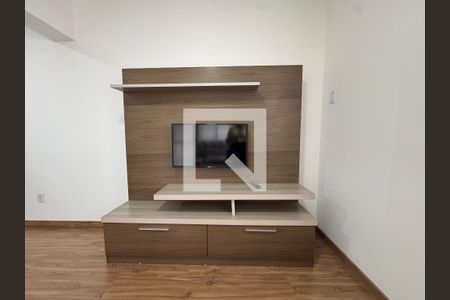 Sala de apartamento para alugar com 1 quarto, 62m² em Centro, Campinas