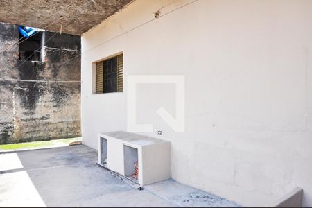 Área de Serviço e Quintal de casa à venda com 2 quartos, 90m² em Vila Mangalot, São Paulo