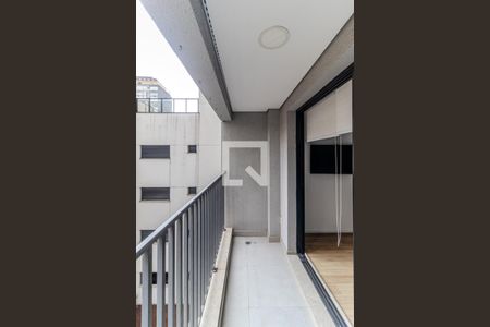 Varanda de kitnet/studio para alugar com 1 quarto, 44m² em Santa Ifigênia, São Paulo
