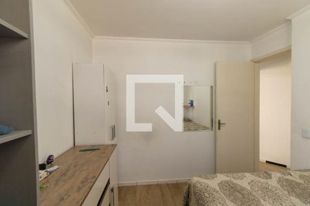 Quarto 2 de apartamento para alugar com 2 quartos, 56m² em Pinheirinho, Curitiba