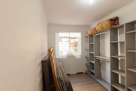 Quarto 1 de apartamento para alugar com 2 quartos, 56m² em Pinheirinho, Curitiba