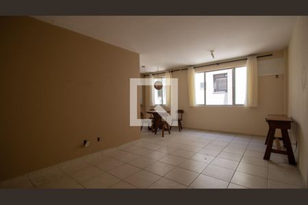 Sala de apartamento para alugar com 1 quarto, 70m² em Recreio dos Bandeirantes, Rio de Janeiro
