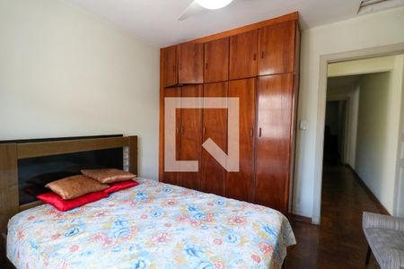 Quarto 1 de casa para alugar com 2 quartos, 110m² em Santo Antônio, São Caetano do Sul