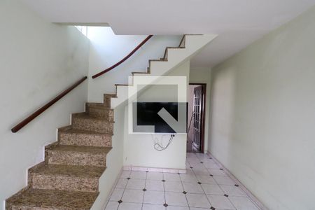 Sala de casa para alugar com 2 quartos, 110m² em Santo Antônio, São Caetano do Sul