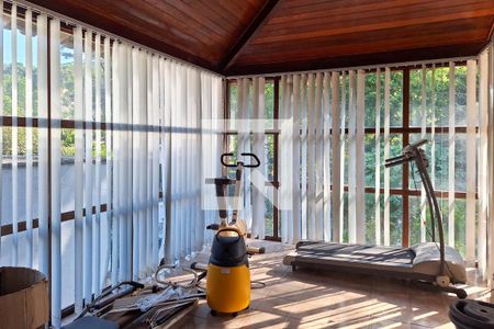 Escritório de casa à venda com 5 quartos, 250m² em Engenho do Mato, Niterói