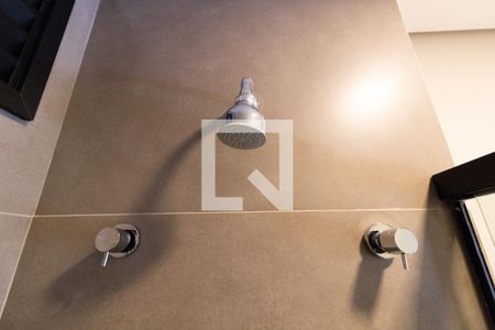 BANHEIRO de kitnet/studio para alugar com 1 quarto, 17m² em Cidade Universitária, Campinas