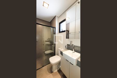 Banheiro Social de kitnet/studio para alugar com 1 quarto, 17m² em Cidade Universitária, Campinas