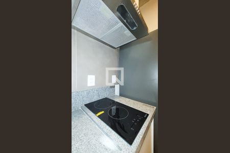 Cozinha de kitnet/studio para alugar com 1 quarto, 17m² em Cidade Universitária, Campinas