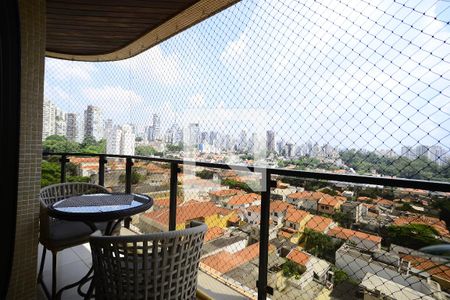 Varanda de apartamento à venda com 3 quartos, 213m² em Vila Mariana, São Paulo