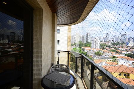 Varanda de apartamento à venda com 3 quartos, 213m² em Vila Mariana, São Paulo