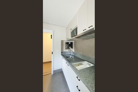 Cozinha de kitnet/studio para alugar com 1 quarto, 17m² em Cidade Universitária, Campinas