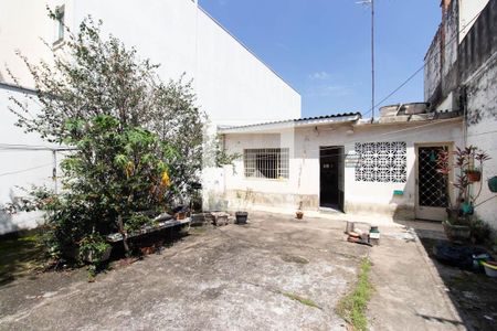 Quintal de casa à venda com 2 quartos, 80m² em Vila Constança, São Paulo