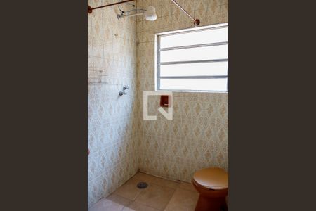 Banheiro de casa à venda com 2 quartos, 146m² em Pestana, Osasco