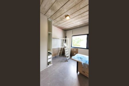 Sala / Quarto de kitnet/studio para alugar com 1 quarto, 17m² em Cidade Universitária, Campinas